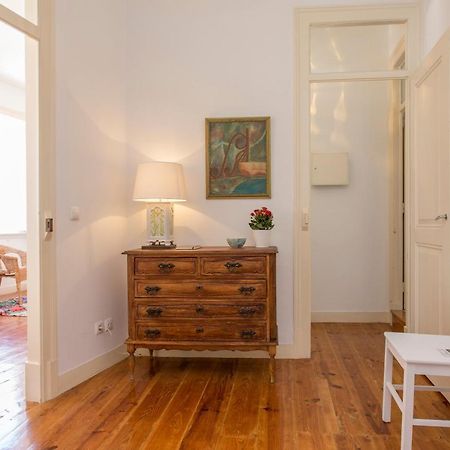 Spacious Alfama Duplex, By Timecooler Lisbon Exterior photo