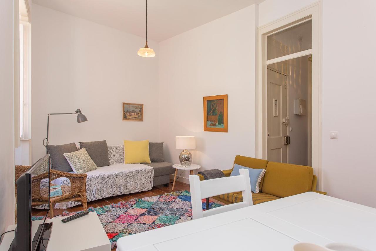 Spacious Alfama Duplex, By Timecooler Lisbon Exterior photo