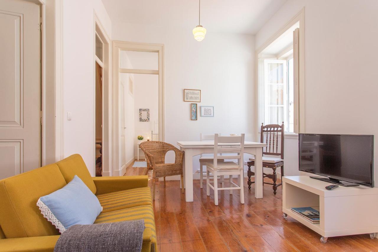 Spacious Alfama Duplex, By Timecooler Lisbon Exterior photo