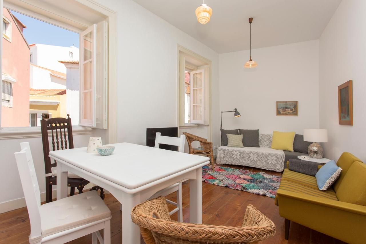 Spacious Alfama Duplex, By Timecooler Lisbon Exterior photo
